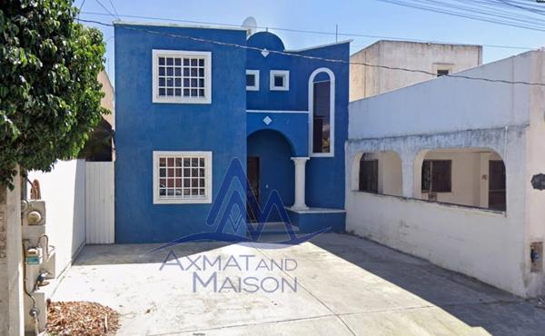 Casa en Venta por Recuperación Bancaria en Pensiones VII, Mérida, Yucatán JX71