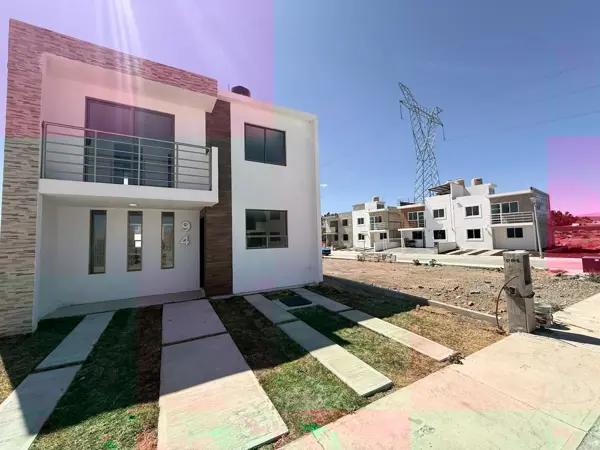 Estrena la casa de tus sueños en el fraccionamiento privado Paseos de la Calera. Estrena la casa de tus sueños en el fraccionamiento privado Paseos de la Calera.