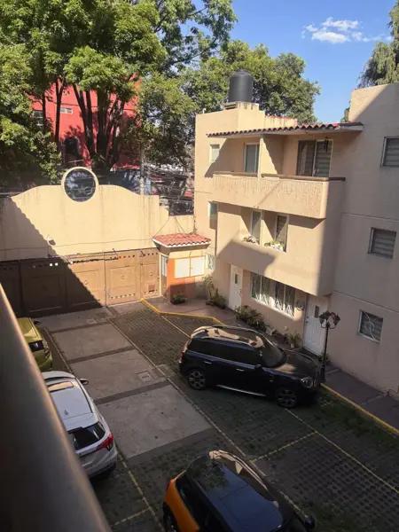 RENTO CASA DENTRO DE UN CONJUNTO DE 6 CASAS BIEN UBICADA CERCA DE MITIKA