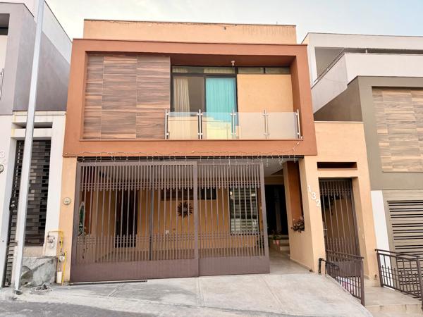 Casa en venta en Cumbres Allegro, Monterrey, N.L