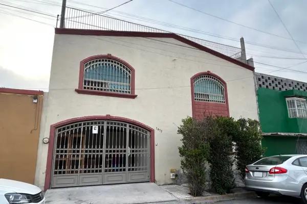 Amplia casa en VENTA en Colonia Topochico Amplia casa en VENTA en Colonia Topochico