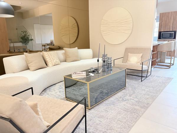 Casa en venta en Santa Catarina en privada 3 recamaras con opcion a 3 pisos con terraza Casa en venta en Santa Catarina en privada 3 recamaras con opcion a 3 pisos con terraza