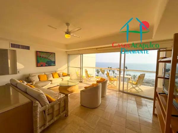 Depa de playa con 3 recámaras y terraza con vista al mar