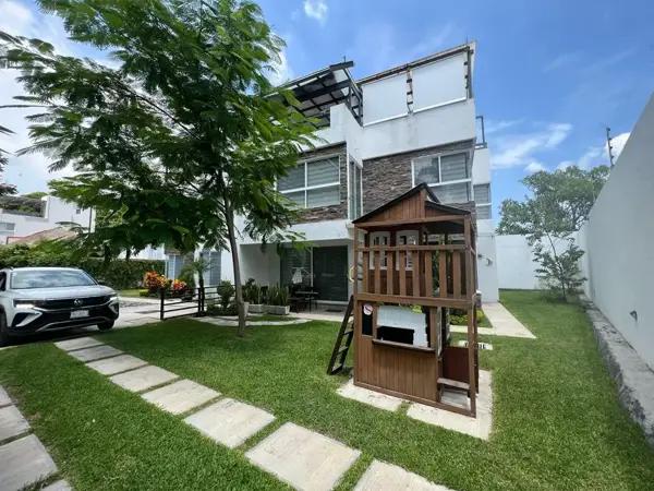 Casa en Condominio de 8 casas, muy cerca del centro de Jiutepec Casa en Condominio de 8 casas, muy cerca del centro de Jiutepec