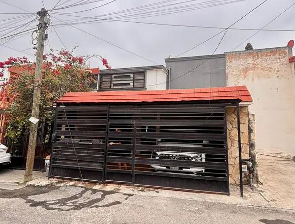 CASA EN VENTA EN ESCOBEDO, FELIPE CARRILLO