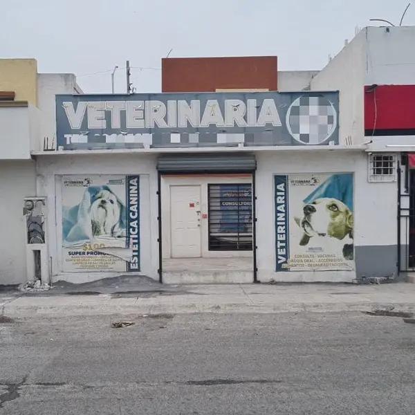 CASA EN VENTA EN CADEREYTA, VALLE DEL ROBLE