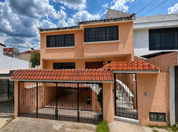VENTA DE CASA EN JARDINES DE SATELITE NAULCAPAN DE JUAREZ EDOMEX VENTA DE CASA EN JARDINES DE SATELITE NAULCAPAN DE JUAREZ EDOMEX