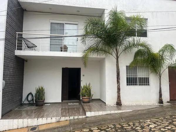 CASA EN VENTA, IXTAPAN DE LA SAL, MÉXICO