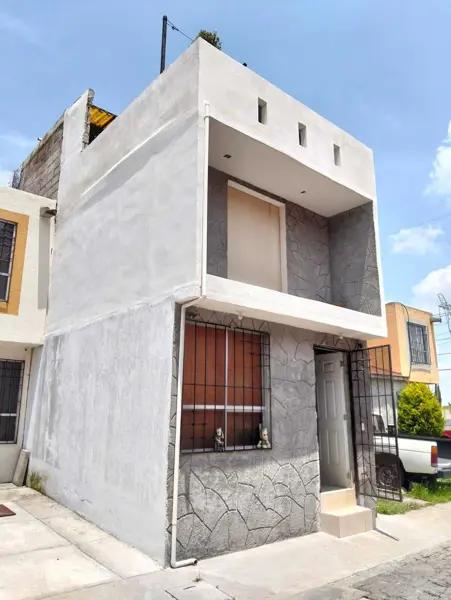 CASA EN VENTA RINCONADA DEL VALLE. TEMOAYA