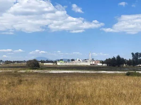 TERRENO EN VENTA y/o RENTA EN TOLUCA, MÉXICO TERRENO EN VENTA y/o RENTA EN TOLUCA, MÉXICO