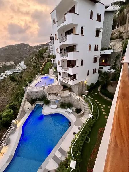 VENTA DE DEPARTAMENTO AMUEBLADO, EN CONDOMINIO  PICHILINGUE DIAMANTE, ACAPULCO G