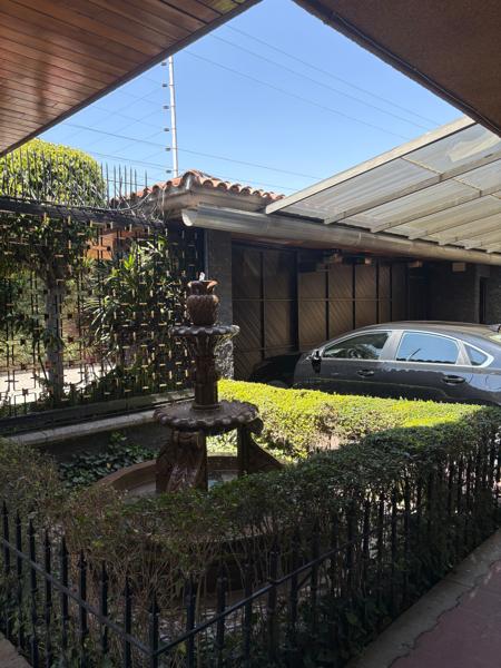 Residencia  en venta en San Andrés Cholula con amplio jardín cerca de la UDLAP