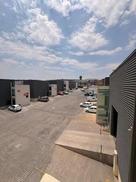 VENTA BODEGA EN CONDOMINIO DENTRO DE PARQUE INDUSTRIAL FINSA QUERETARO