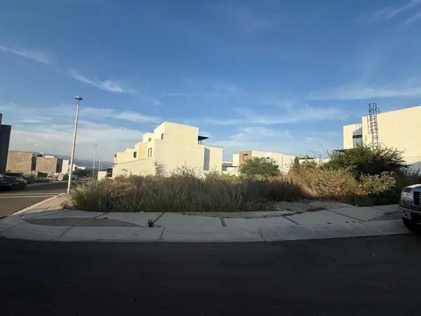 TERRENO PREMIUM EN VENTA EN YAVIA ZIBATA QUERETARO TERRENO PREMIUM EN VENTA EN YAVIA ZIBATA QUERETARO