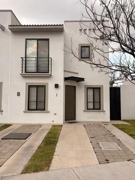 VENTA CASA EN CONDOMINIO ZAKIA QUERETARO