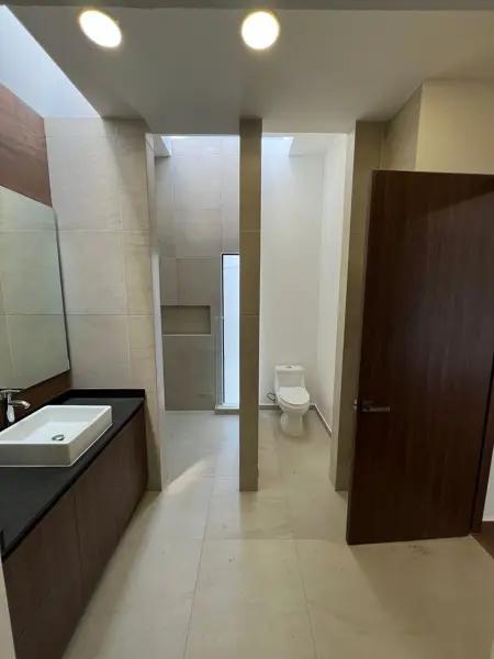 CASA EN VENTA EL MAYORAZGO RESIDENCIAL EL MARQUÉS, QUERETARO