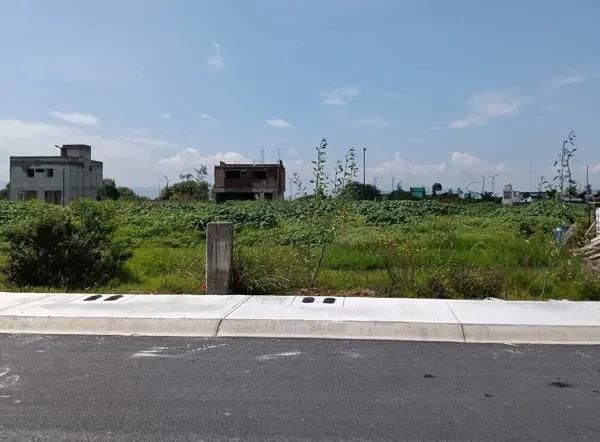 TERRENO RESIDENCIAL EN VENTA FARO DE LOS CISNES, QUERETARO