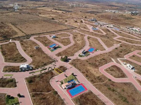 TERRENO EN VENTA EN CIUDAD MADERAS CORREGIDORA, QUERETARO