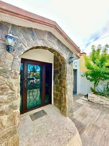Casa en Venta cerca de Blvd. Colosio en La Paz, B.C.S.
