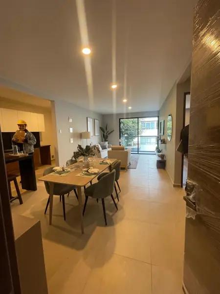 Departamentos en venta en Del Valle Centro con balcón
