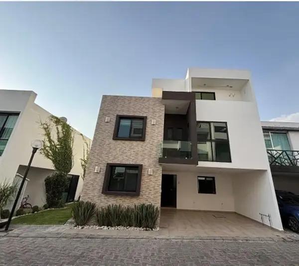 Casa en venta en Nuevo León, Cuautlancingo, Puebla