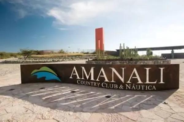 TERRENO EN VENTA EN AMANALI CLUB DE GOLF Y NAUTICO TEPEJI DEL RIO