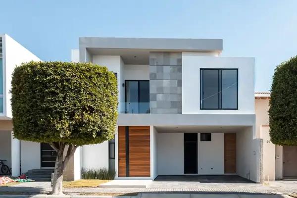 VENTA DE CASA 3 RECAMARAS CON BAÑO EN LOMAS DE ANGELOPOLIS 1, CLUSTER  222
