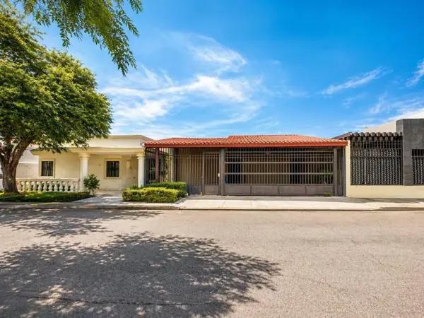 Casa en venta en Valle Grande, Hermosillo, Sonora Casa en venta en Valle Grande, Hermosillo, Sonora