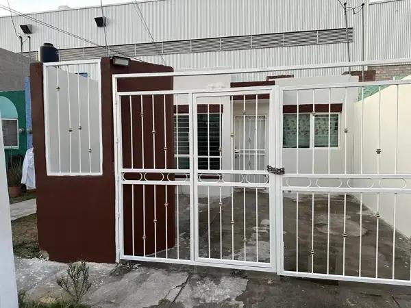 CASA EN VENTA CERCA LECHE LALA TLAQUEPAQUE