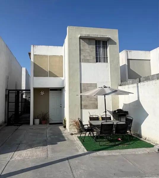 SE VENDE! Residencia en privada Los Murales, Apodaca. SE VENDE! Residencia en privada Los Murales, Apodaca.