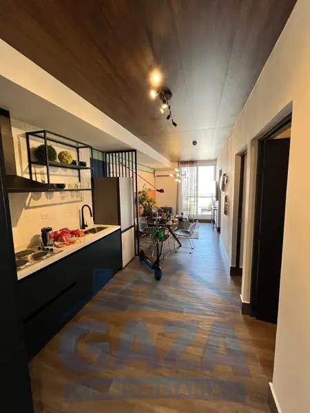 Venta de Departamento Nuevo en el Centro de Monterrey con Balcón y Terraza