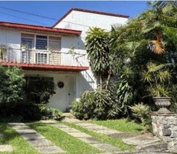 Casa en venta muy bien ubicada. Casa en venta muy bien ubicada.