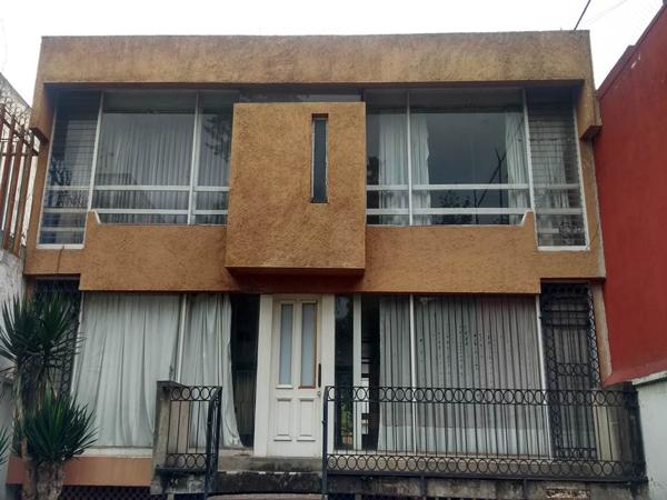 Casa Comercial en Polanco III Sección, Ciudad de México | 2 casas