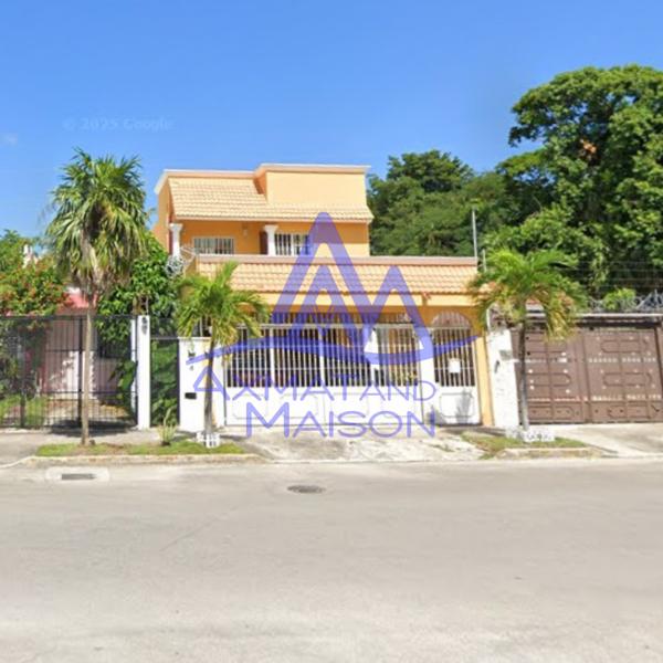 CASA EN VENTA EN CANCUN QUINTANA ROO COLONIA SANTA FE CERCA DE LA LUNA HAAR