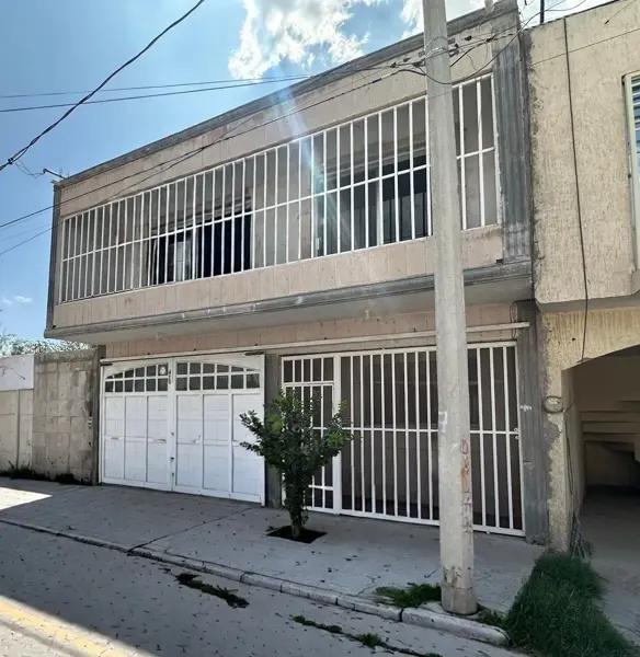 Casa en Venta con Recamara en PLANTA BAJA Colonia Casa Blanca , Gómez Palacio, Durango