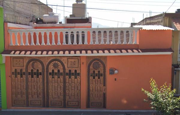 VENTA DE CASA EN COLONIA CIUDAD LABOR EN TULTITLAN DEL EDOMEX