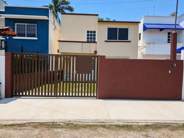 Casa en Venta en Privada Guayacan, Pomoca, Nacajuca
