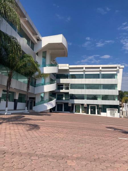 Oficinas y Consultorios en Renta – Torre Amsterdam, Corregidora, Qro.