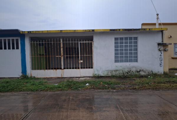 CASA DE ENTREGA INMEDIATA EN MASCARA DE JADE, CIUDAD OLMECA, COATZACOALCOS, VERACRUZ CASA DE ENTREGA INMEDIATA EN MASCARA DE JADE, CIUDAD OLMECA, COATZACOALCOS, VERACRUZ