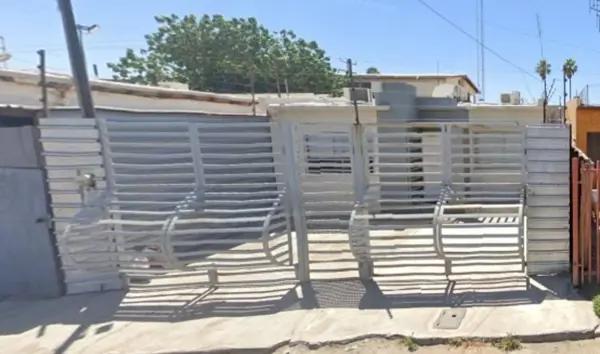 Se Vende Casa de Recuperación Bancaria en Av. Ebanistas Sur, col. Industrial, 21010 Mexicali, B.C.
