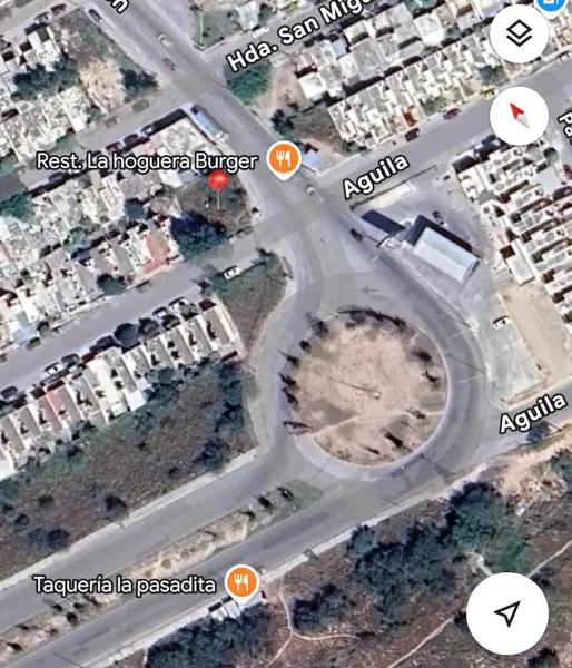Terreno en Esquina sobre Av. Revolución | 301 m² | Fracc. El Halcón