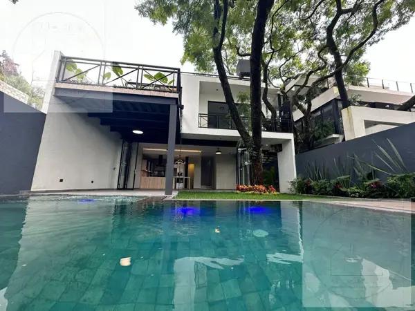 Estrene LUJOSA casa en la colonia Buenavista CUERNAVACA