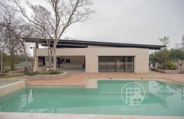 QUINTA EN VENTA EN EL BARRIAL