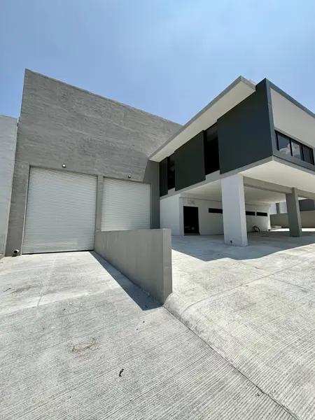 BODEGA NUEVA PARQUE SANTA CATARINA