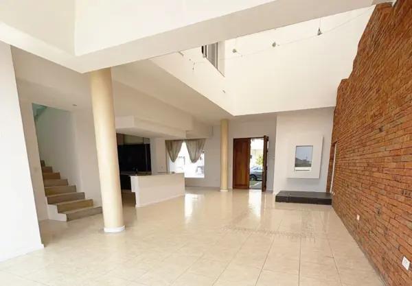 CASA EN RENTA EN ALTOZANO, MORELIA