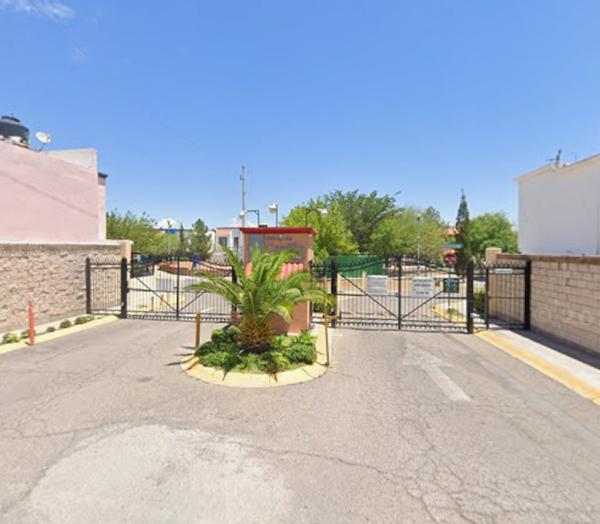 Casa en Condominio en Venta en Rincón de los Olivos, Chihuahua