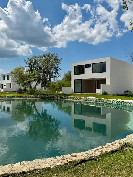 CASA EN VENTA EN MERIDA, ALTOZANO FRENTE AL PARQUE, INCREIBLES AMENIDADES CASA EN VENTA EN MERIDA, ALTOZANO FRENTE AL PARQUE, INCREIBLES AMENIDADES