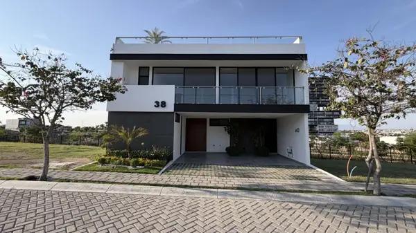 LOMAS DE ANGELOPOLIS CASA EN VENTA PARQUE ADARA CASCATTA LOMAS DE ANGELOPOLIS CASA EN VENTA PARQUE ADARA CASCATTA