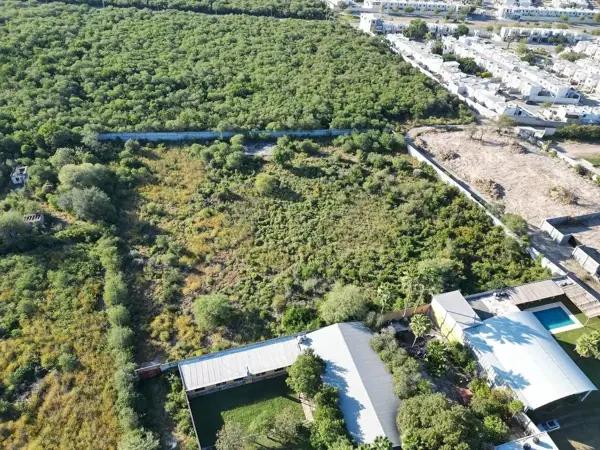 Terreno  en Venta plano y bardeado Zona  - Juarez