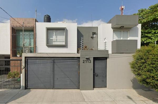 VENTA DE CASA DE LA COLONIA LAS AGUILAS EN ZAPOPAN JALISCO